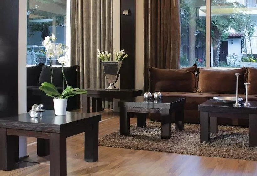 Отель Galaxy Art