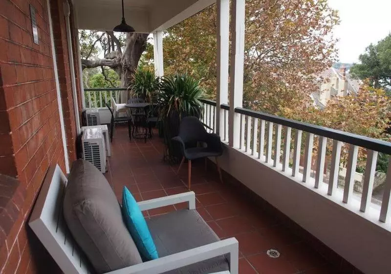 فندق Glenferrie Lodge