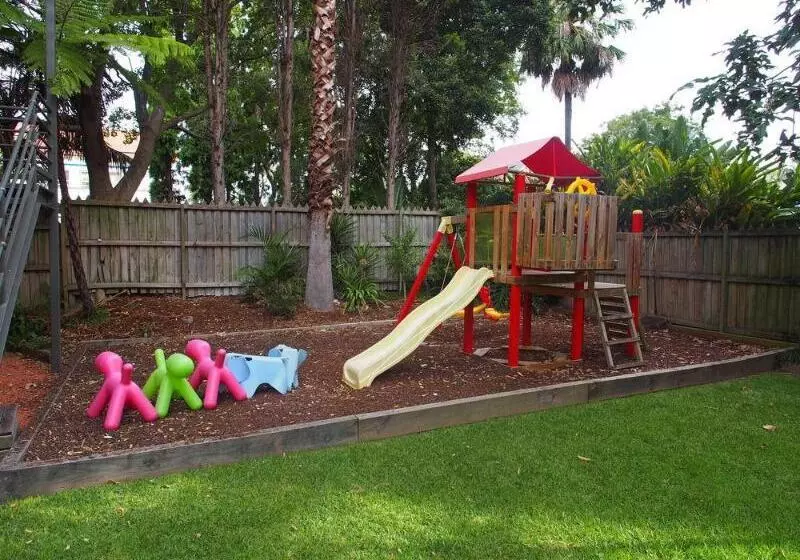 فندق Glenferrie Lodge