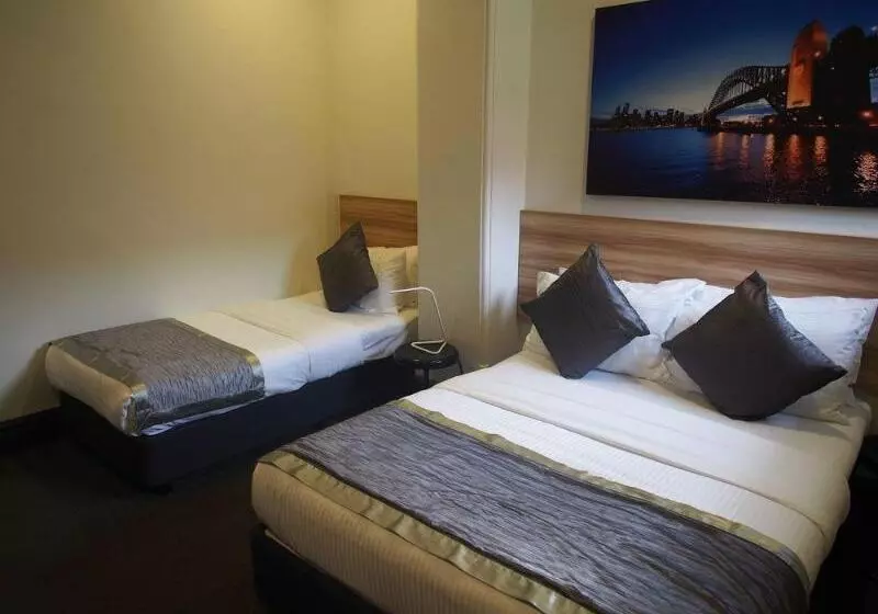 فندق Glenferrie Lodge