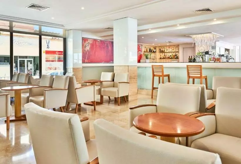 هتل Globales Pionero