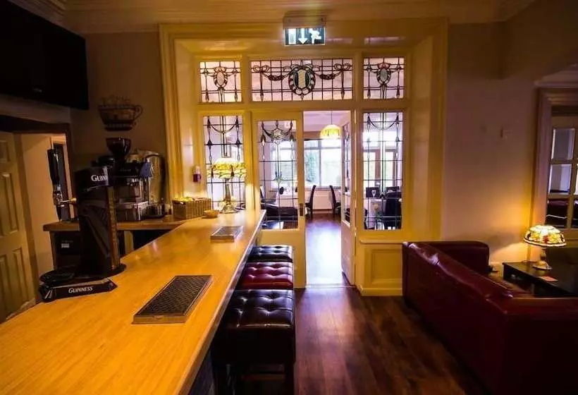 ホテル Heath Cottage