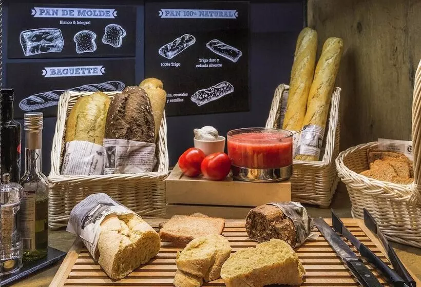 فندق Ibis Barcelona Molins De Rei