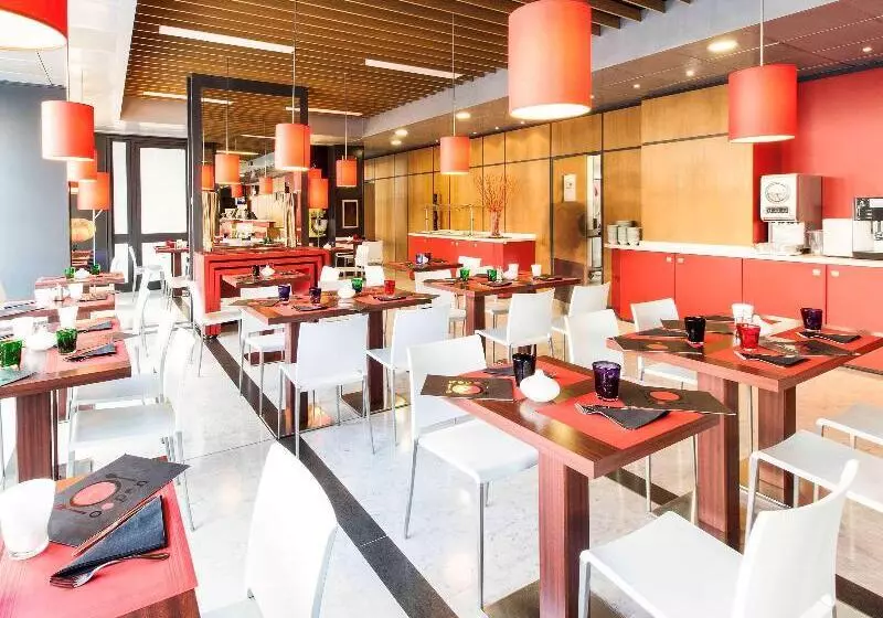 בית מלון כפרי Ibis Roma Fiera