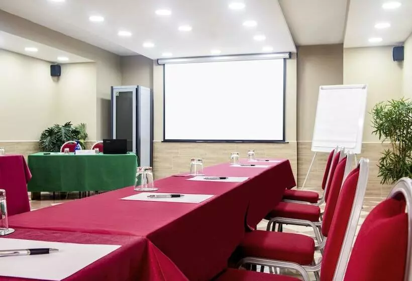 هتل Ibis Styles Roma Vintage