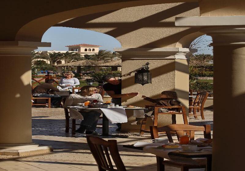 هتل Jaz Mirabel Resort