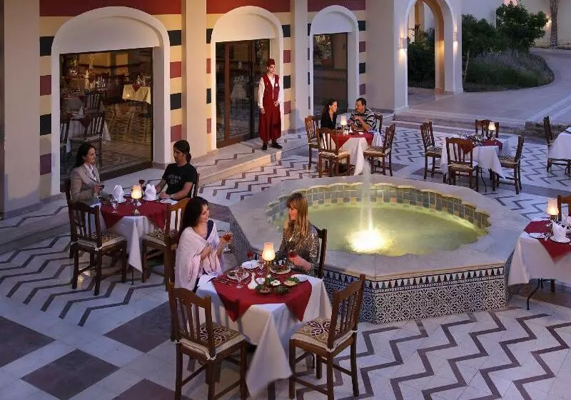 Hotel Jaz Mirabel Resort