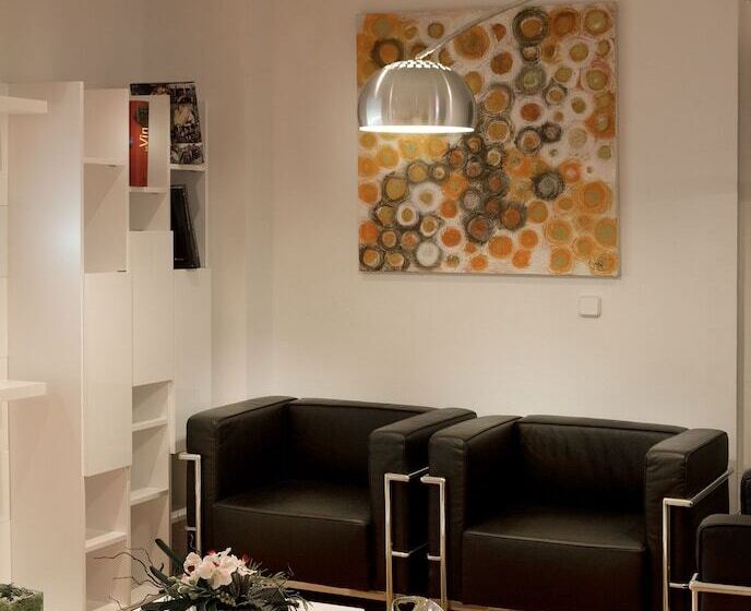 هتل Porta D'Alella