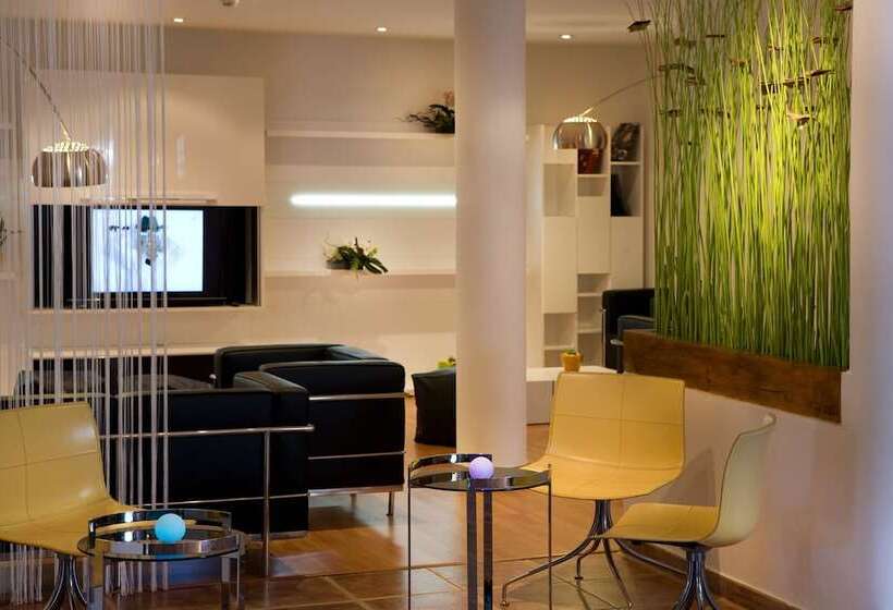 هتل Porta D'Alella