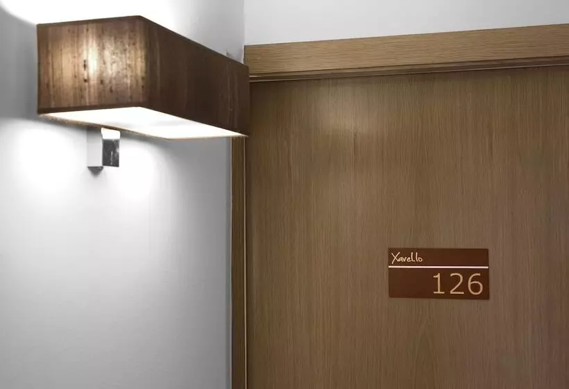 בית מלון כפרי Porta D'Alella