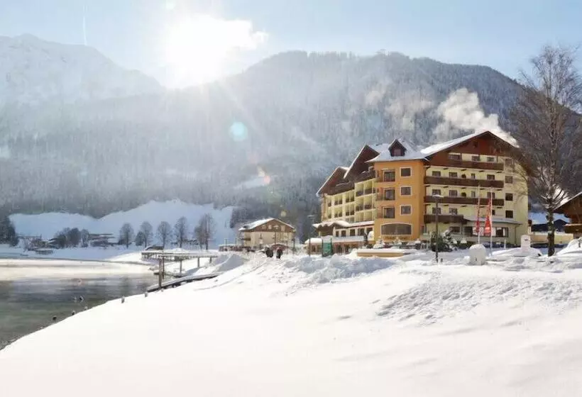 Отель Post Am See