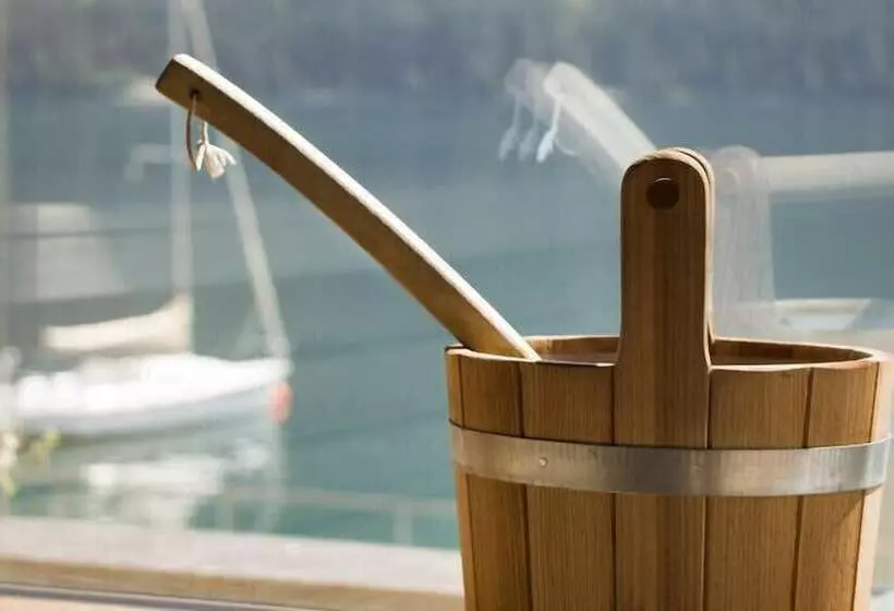 Отель Post Am See