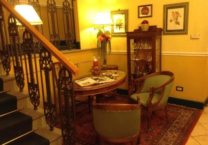 هتل Rosary Garden