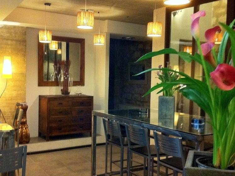 Отель Rusticae Las Casas Del Cónsul