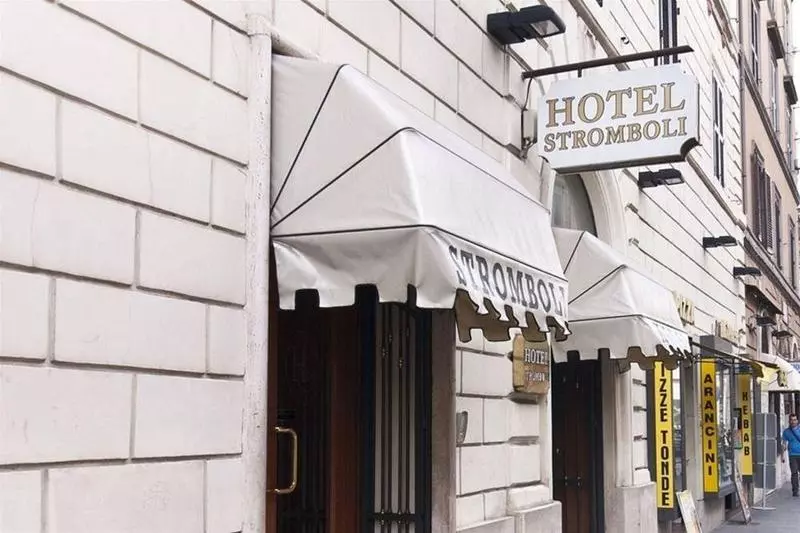هتل Stromboli
