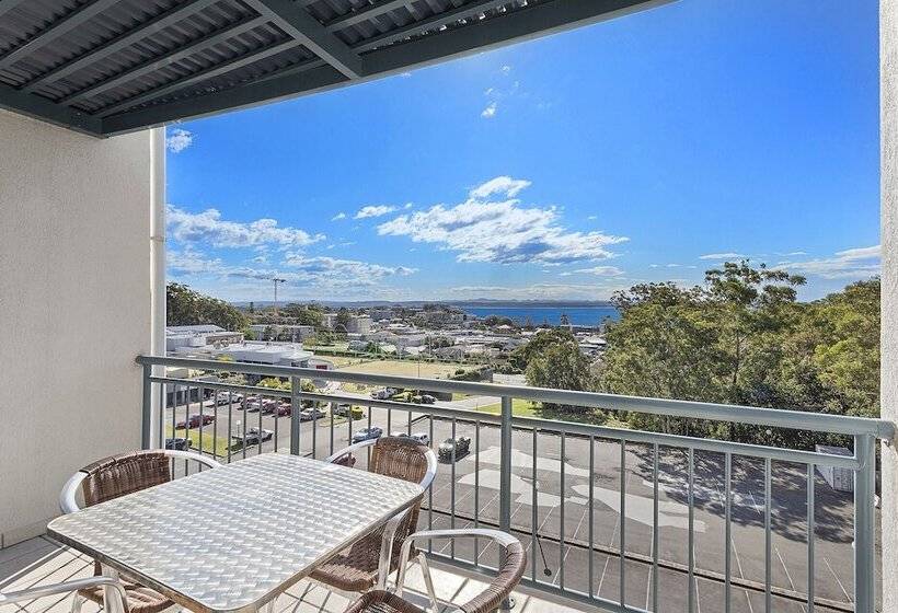 בית מלון כפרי Landmark Resort