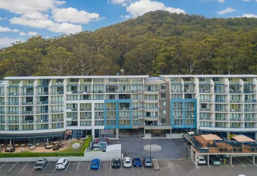 Hotel Landmark Resort