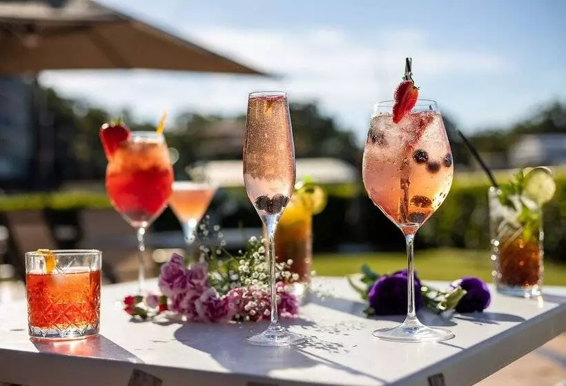 Hotel Landmark Resort