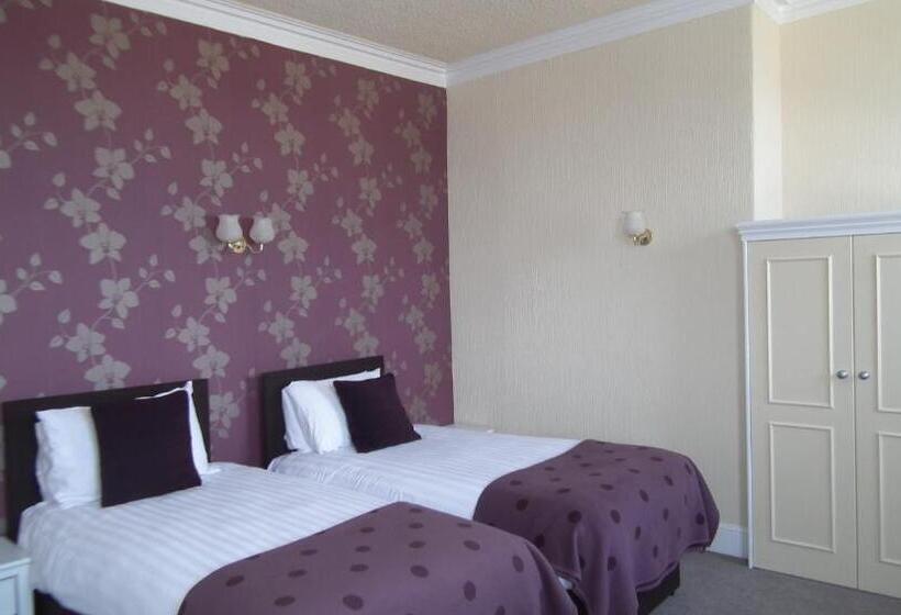 בית מלון כפרי The North Euston