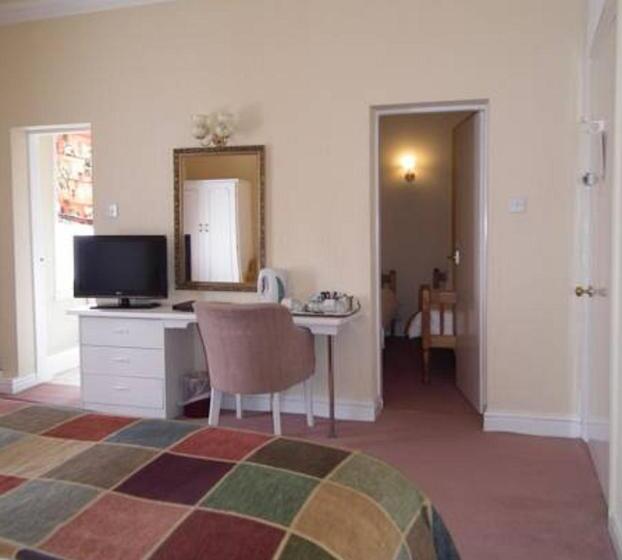 בית מלון כפרי The North Euston