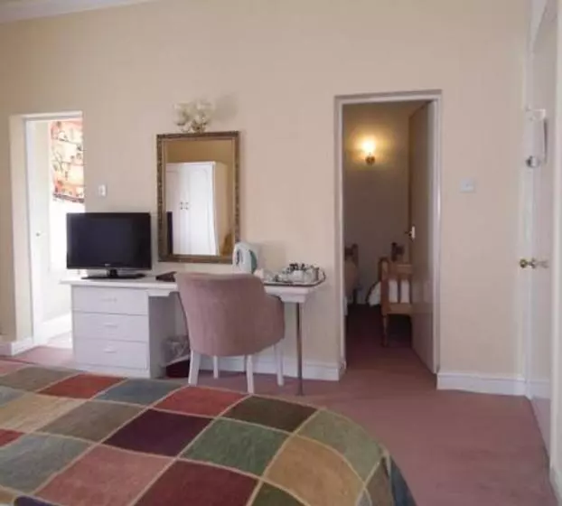 Отель The North Euston