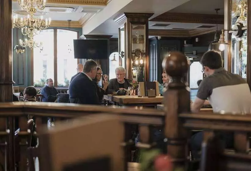 Hotelli The Sanctuary House