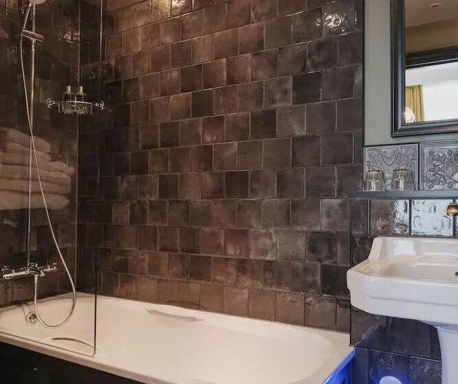 Hotelli The Sanctuary House