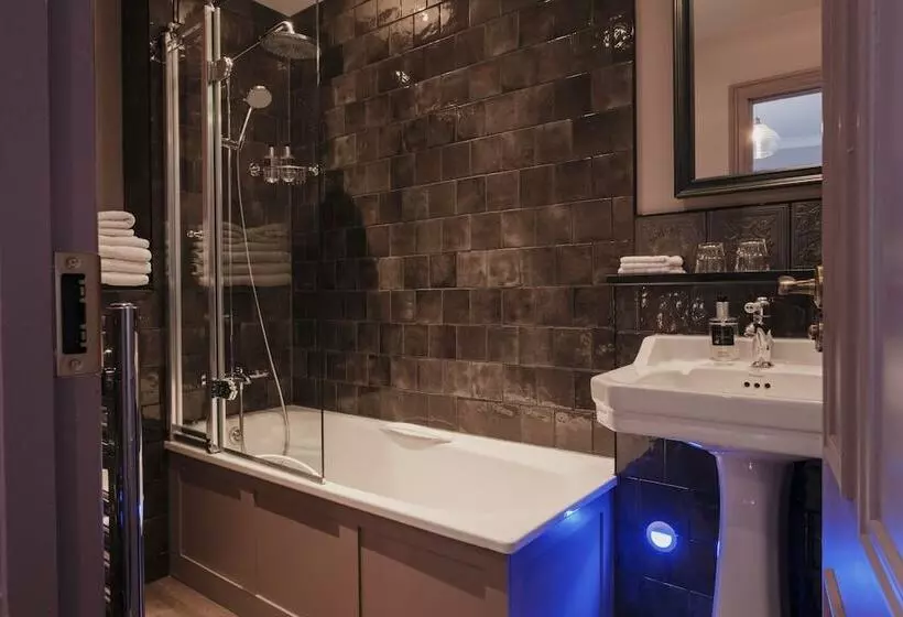 Hotelli The Sanctuary House