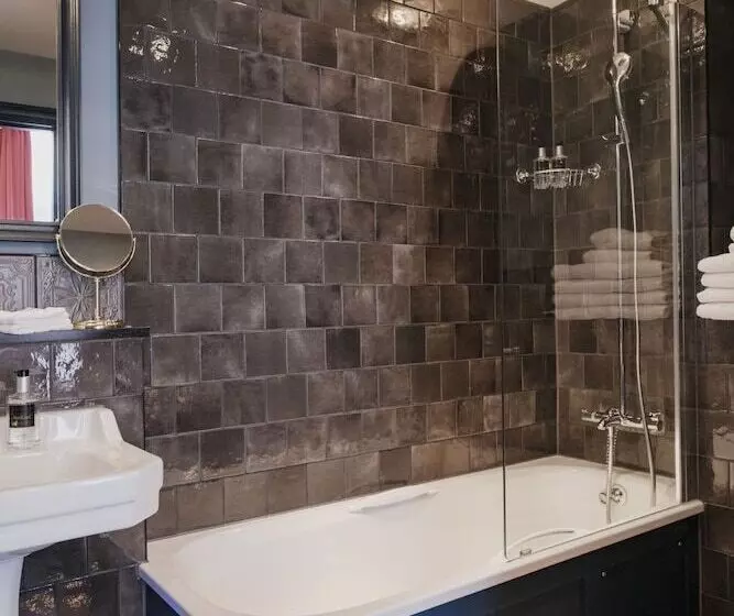 Hotelli The Sanctuary House