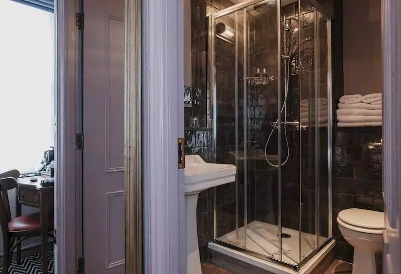 Hotelli The Sanctuary House