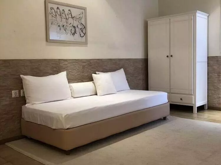 Отель Villa Christina