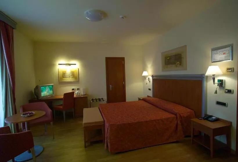 酒店 West Florence