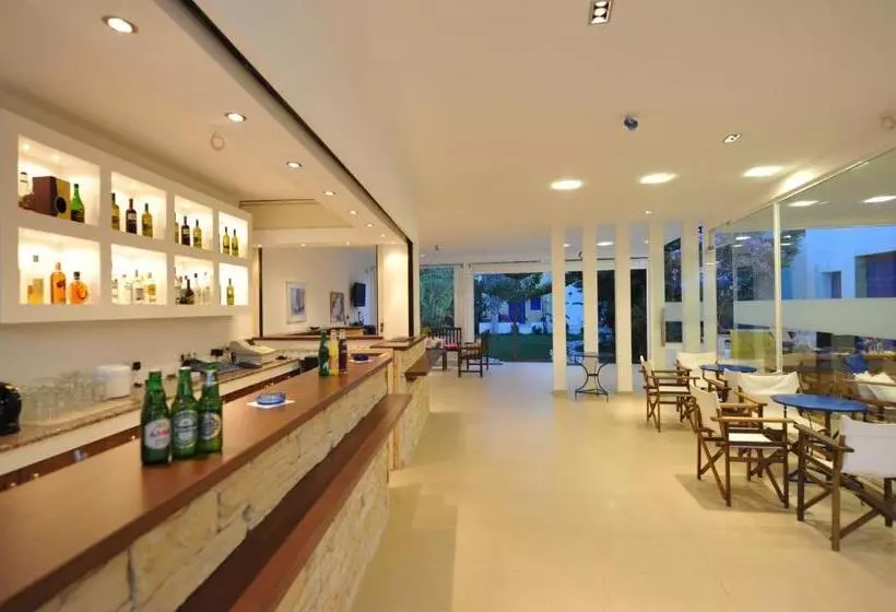 John S Rooms & Studios