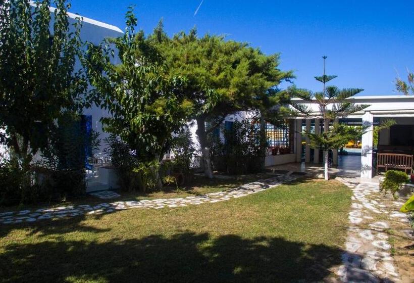 John S Rooms & Studios