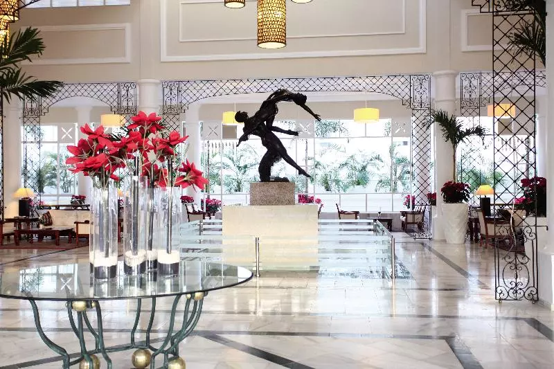 استراحتگاه Bahia Principe Luxury Runaway Bay - Adults Only - All Inclusive