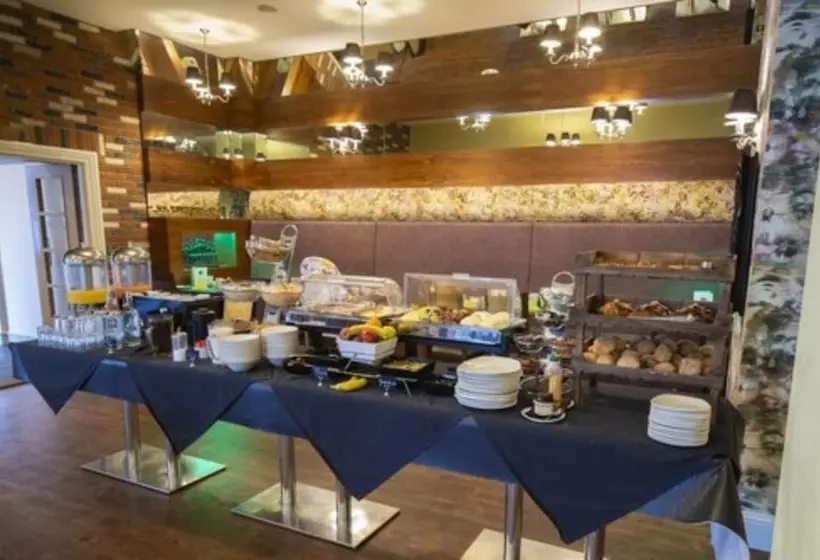 Отель The Inn Jersey