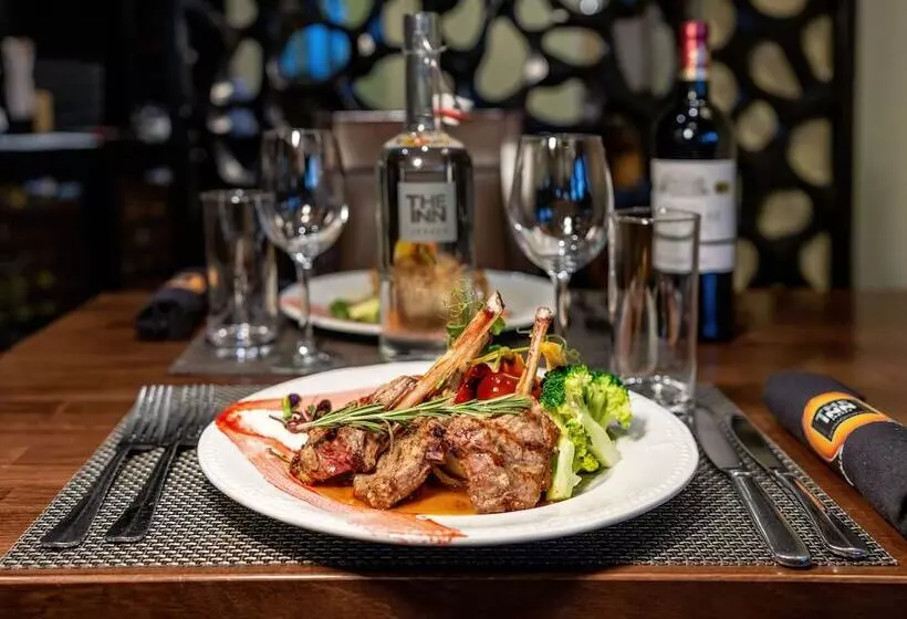 Отель The Inn Jersey