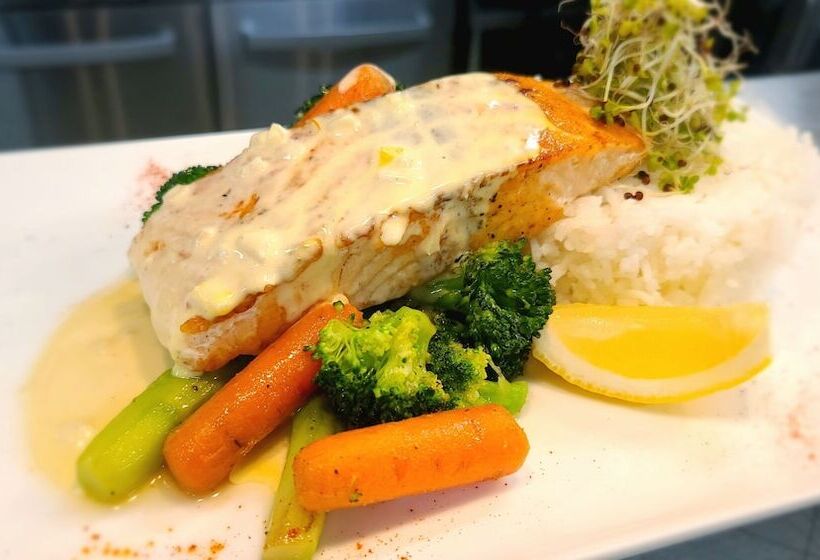 Executive House Suites Hotel & Conference Centre