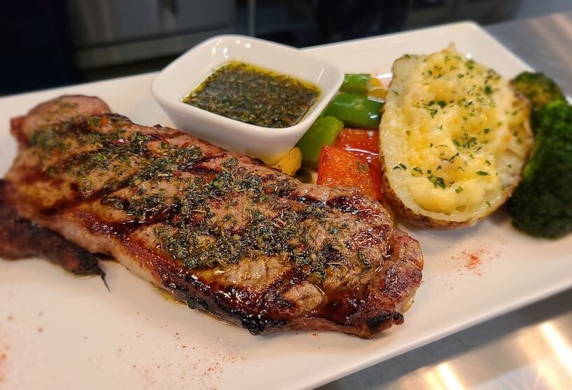 Executive House Suites Hotel & Conference Centre