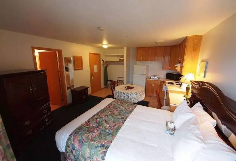 Executive House Suites Hotel & Conference Centre