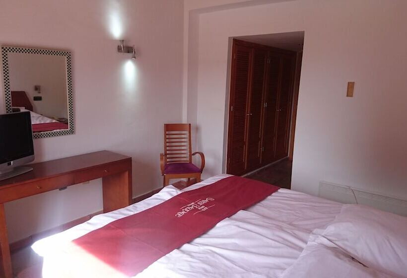 Fincahotel Cases De Sant Jaume