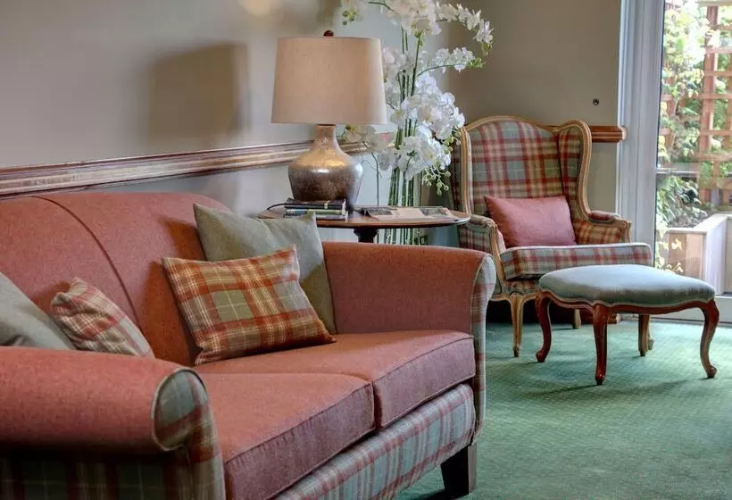 Windmill Village Hotel, Golf Club & Spa, Bw Signature Collection