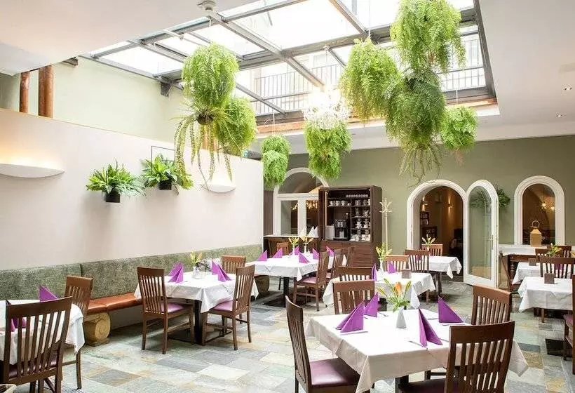 Boutique Hotel Dom   Rooms & Suites