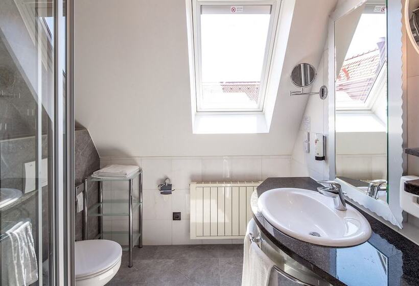 Boutique Hotel Dom   Rooms & Suites