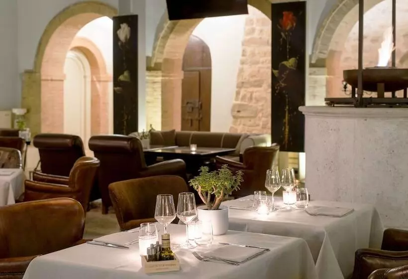 Szálloda Castello Di Velona Resort, Thermal Spa & Winery