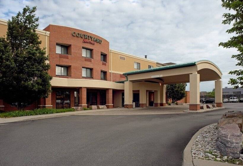فندق Courtyard By Marriott Hamilton