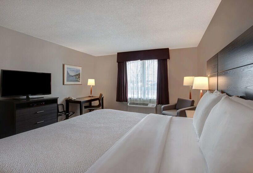 فندق Days Inn & Suites By Wyndham Collingwood