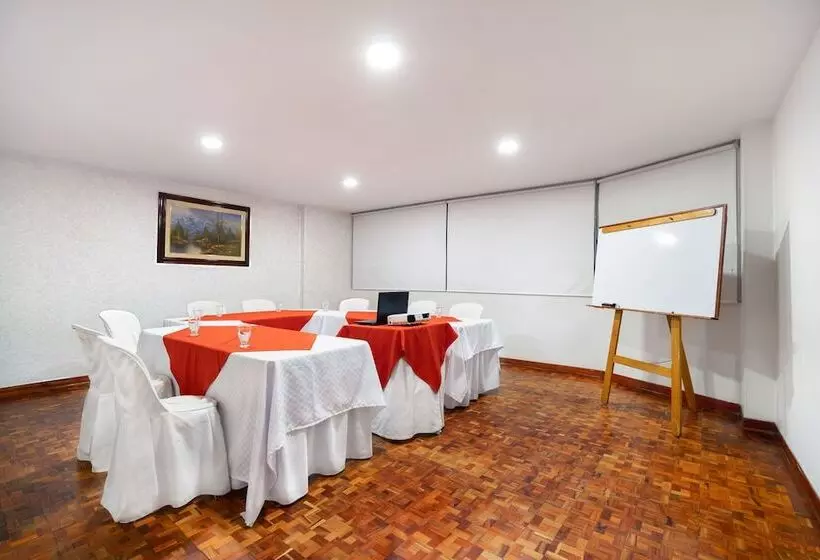 בית מלון כפרי Don Saul