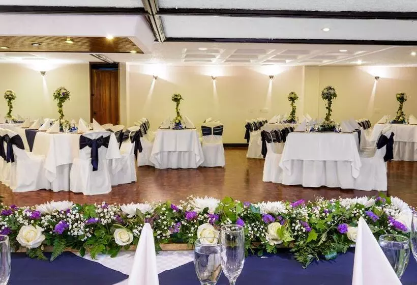 בית מלון כפרי Don Saul