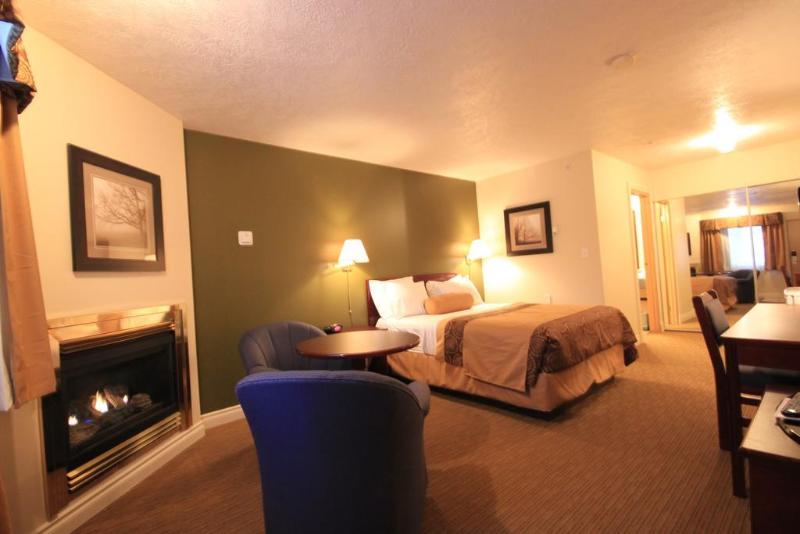 Hotel Econo Lodge Inn & Suites High Level